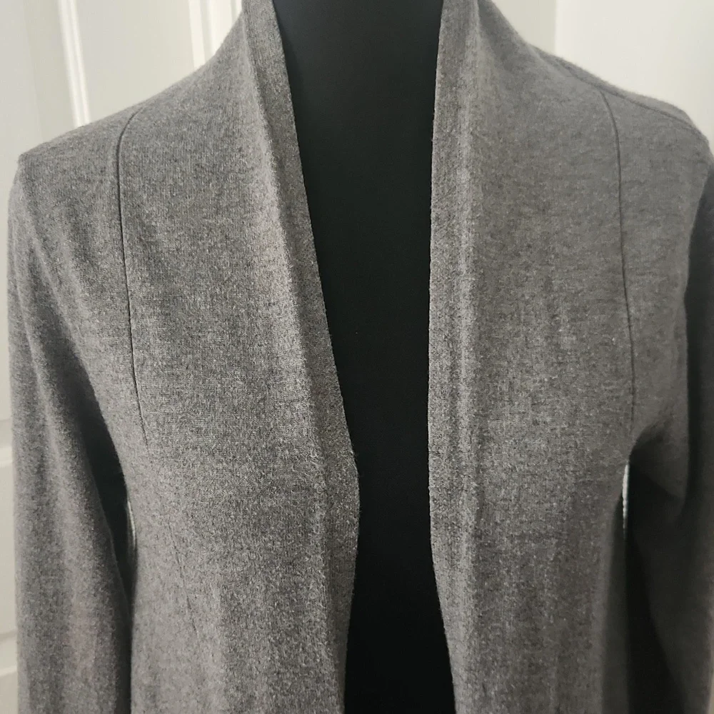 Dreamers by Debut Long Gray Cardigan Size M/L - Picture 4 of 8